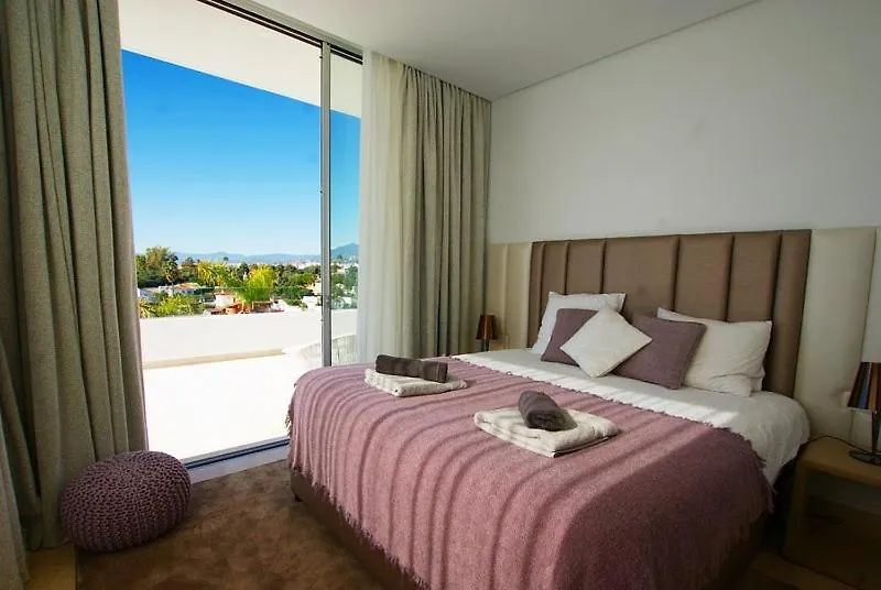Beautiful Villa With Amazing Views Марбелья